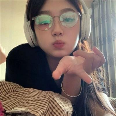 男性，女性封面