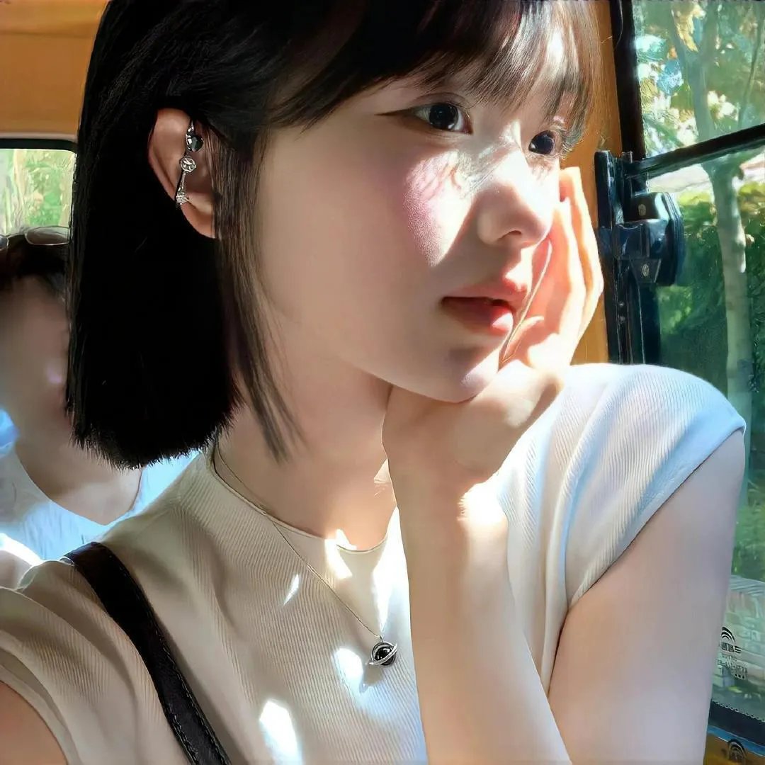 佳丽村三姊妹封面