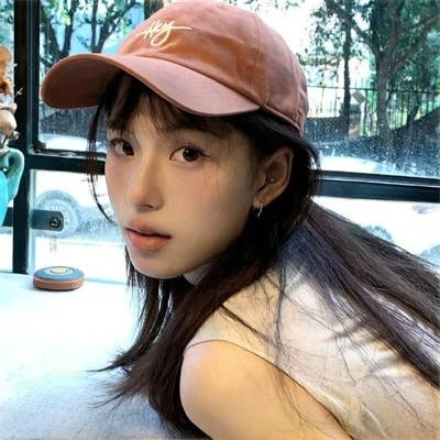 安妮．卡列尼娜封面